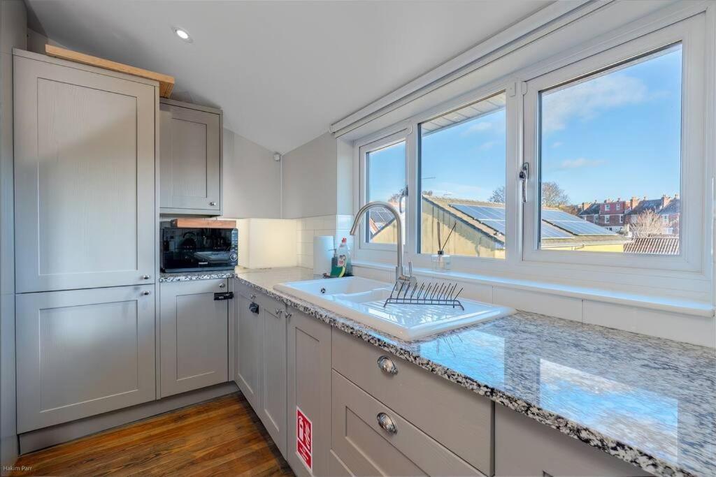בריסטול Smart-Home In Original Victorian Building מראה חיצוני תמונה