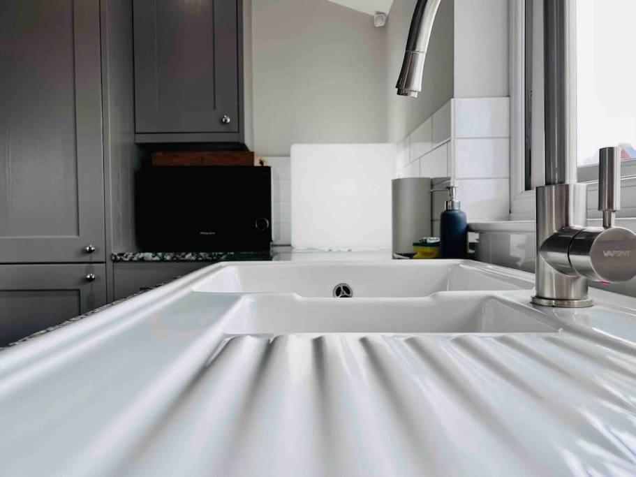 בריסטול Smart-Home In Original Victorian Building מראה חיצוני תמונה